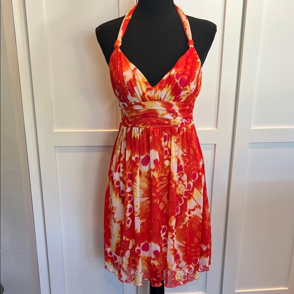 🎶💃 City Triangles Orange and Yellow Backless Halter Dress - Picture 1 of 10